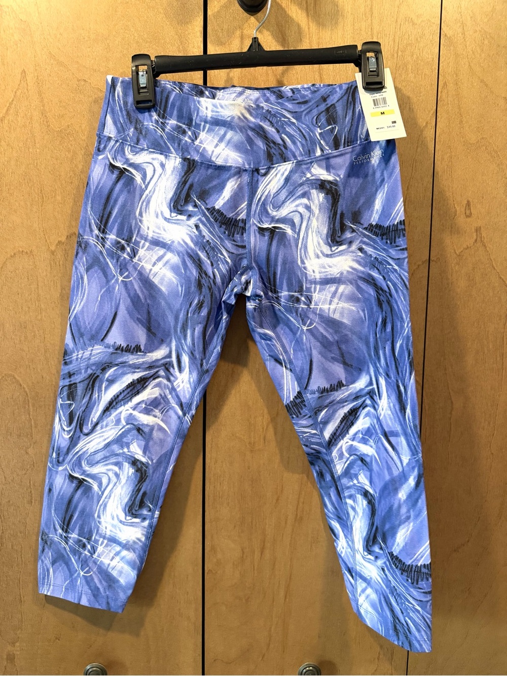 Calvin Klein NWT Blue Marble Print Capri Leggings MEDIUM NEW
